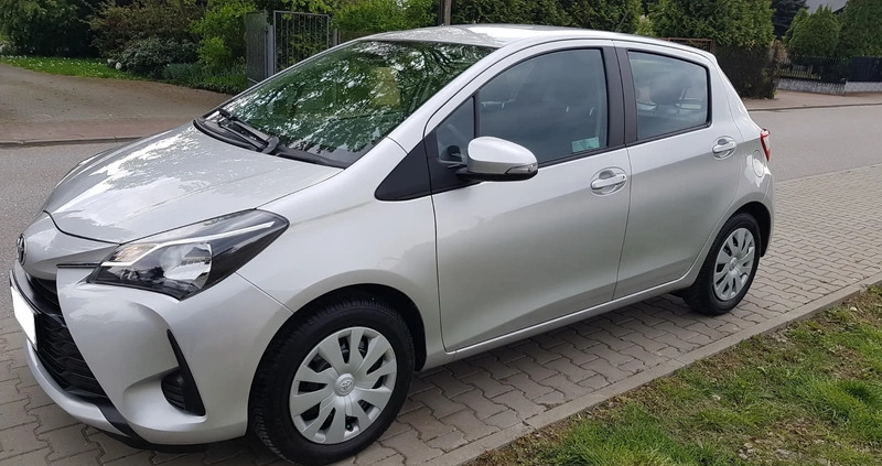 Toyota Yaris cena 53500 przebieg: 23000, rok produkcji 2018 z Proszowice małe 781